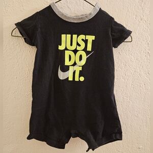 Nike Black Romper with Yellow And Gray Accents Size 0-6 Months